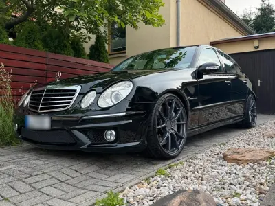 Gebraucht Mercedes E55 AMG AMG 600 PS (441 kW) 2003 Schwarz Limousine