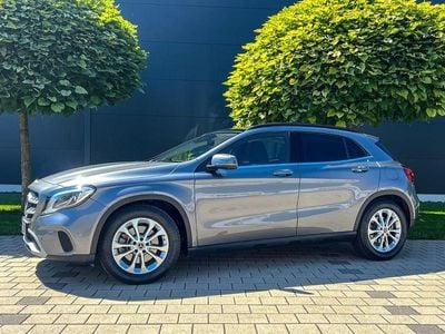 Mercedes GLA220