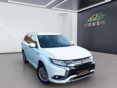 Gebraucht Mitsubishi Outlander P-HEV 224 PS (164 kW) 2020 Weiß SUV