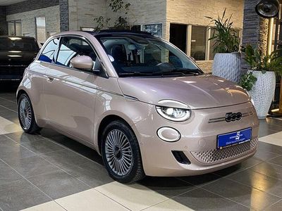 Gold rosegold (metallic) Gebraucht 2023 Fiat 500C Cabrio | 19.500 € (Fairer Preis)