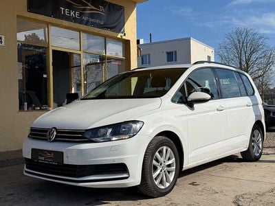 Gebraucht VW Touran 116 PS (85 kW) 2017 Weiß Van / Kleinbus