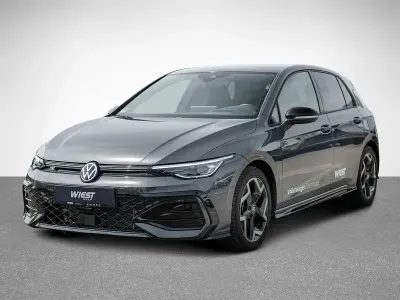 Gebraucht VW Golf VIII Style 150 PS (110 kW) 2025 Delfingrau metallic Limousine