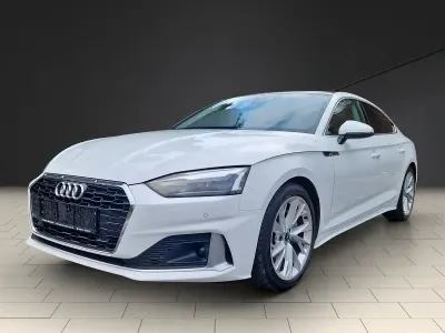 Gebraucht Audi A5 Sportback Advanced Plus 204 PS (150 kW) 2022 Ibisweiss Kleinwagen