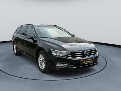 Gebraucht VW Passat Business 150 PS (110 kW) 2022 Schwarz Kombi