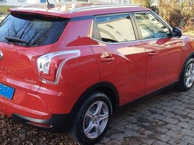 Usata SsangYong Tivoli Crystal 128 CV (94 kW) 2017 Rosso SUV