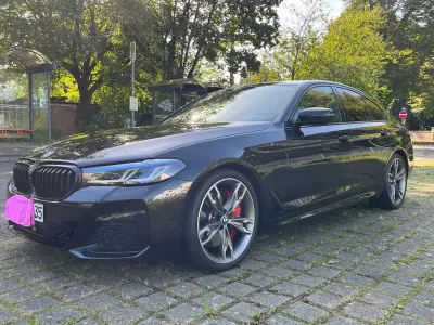 Brugt BMW M550 Performance 530 HK (389 kW) 2022 Sort Sedan