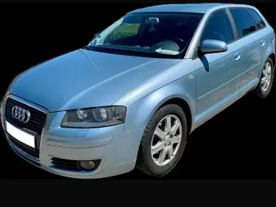 Używany Audi A3 Ambition 102 KM (75 kW) 2006 Niebieski Hatchback