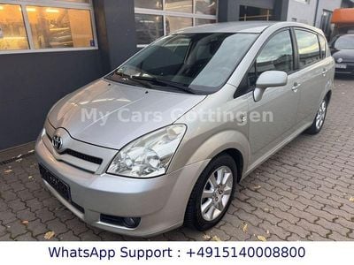 Silber Gebraucht 2004 Toyota Corolla Verso Executive Van / Kleinbus | 6.990 € (Fairer Preis)