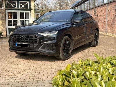 Gebraucht Audi SQ8 Sport 435 PS (319 kW) 2020 Orcaschwarz/deep black SUV