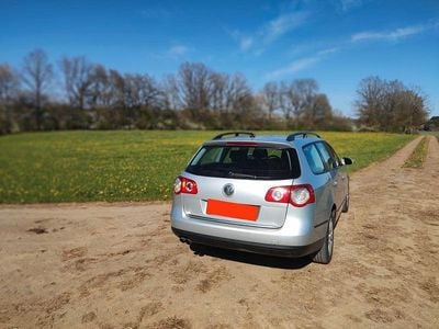 Usata VW Passat Trendline 140 CV (102 kW) 2009 Argento Station wagon