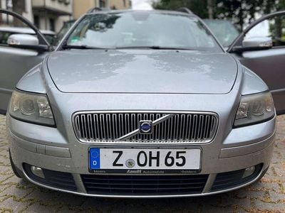 Volvo V50
