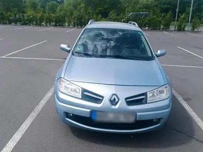 Gebraucht Renault Mégane GrandTour 106 PS (77 kW) 2008 Kombi