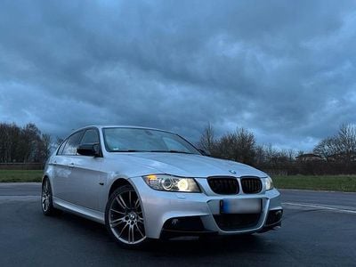 Gebraucht BMW 318 M Sport 143 PS (105 kW) 2011 Silber Limousine