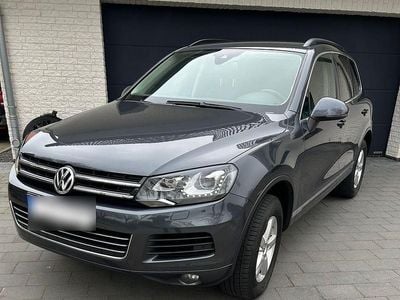 Gebraucht VW Touareg Terrain Tech 245 PS (180 kW) 2014 Grau SUV