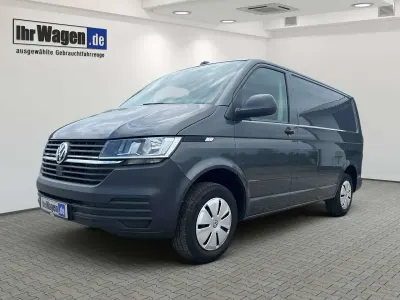 Gebraucht VW T6.1 150 PS (110 kW) 2023 Indiumgrau metallic Van