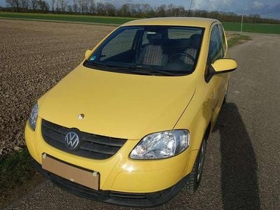 Usata VW Fox 54 CV (39 kW) 2009 Giallo Utilitaria
