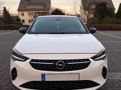 Weiß Gebraucht 2020 Opel Corsa Limousine | 8.400 € (Guter Preis)