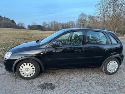 Schwarz Gebraucht 2003 Opel Corsa Limousine | 1.000 €