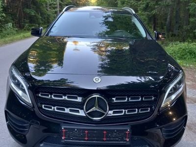 Mercedes GLA200