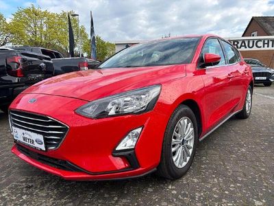 Gebraucht Ford Focus Titanium 125 PS (91 kW) 2021 Racerot Limousine