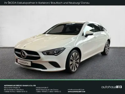 Gebraucht Mercedes CLA250 Shooting Brake 160 PS (117 kW) 2022 Weiß Kombi