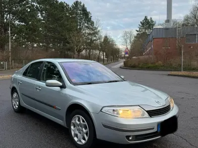 Brugt Renault Laguna II 120 HK (88 kW) 2005 Sølv Sedan