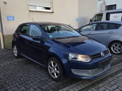 Gebraucht VW Polo 86 PS (63 kW) 2009 Blau Kleinwagen
