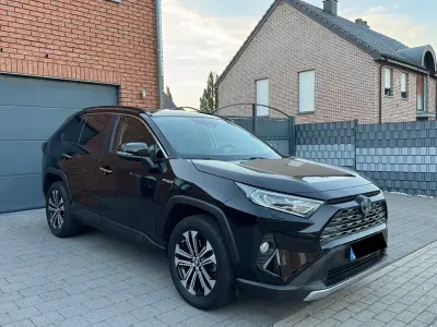 Gebraucht Toyota RAV4 178 PS (130 kW) 2020 Schwarz SUV