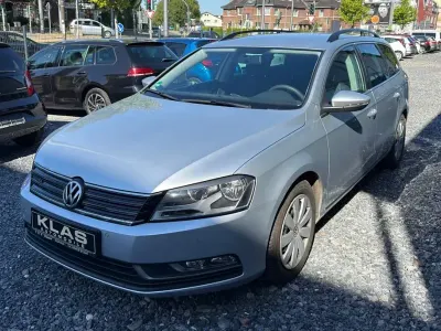 Gebraucht VW Passat Trendline 105 PS (77 kW) 2013 Silber Kombi