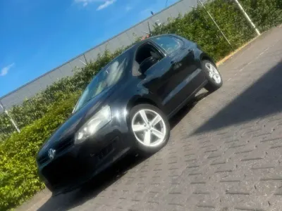 Gebraucht VW Polo 90 PS (66 kW) 2009 Schwarz Kleinwagen