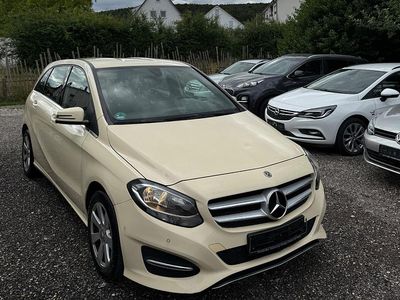 Mercedes B200