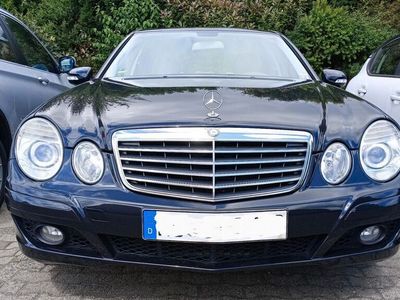 Mercedes E200