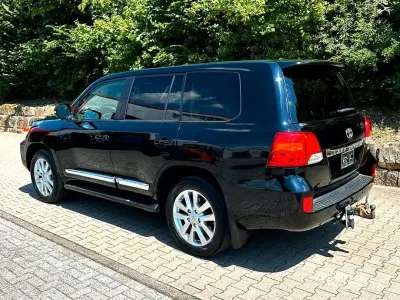 Gebraucht Toyota Land Cruiser 272 PS (200 kW) 2015 Schwarz SUV