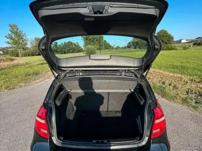Gebraucht BMW 116 M Sport 122 PS (89 kW) 2010 Schwarz Kleinwagen