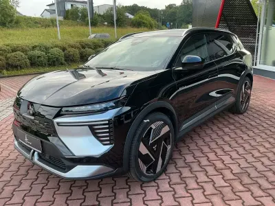 Neu Mitsubishi Eclipse Diamant Edition 160 kW (218 PS) 2026 Schwarz SUV