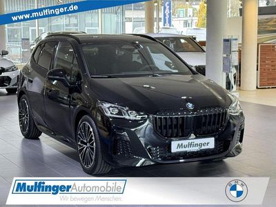 Saphirschwarz metallic Neu 2025 BMW 223 Active Tourer M Sport Van / Kleinbus | 49.800 € (Fairer Preis)