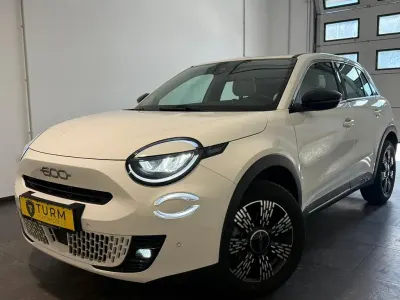 Gebraucht Fiat 600 101 PS (74 kW) 2024 Weiß SUV