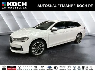 Neu Skoda Superb LAURIN & KLEMENT 204 PS (150 kW) 2026 Weiß Kombi