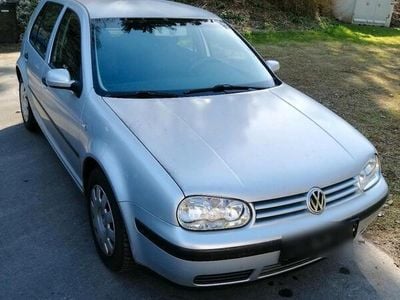 VW Golf IV