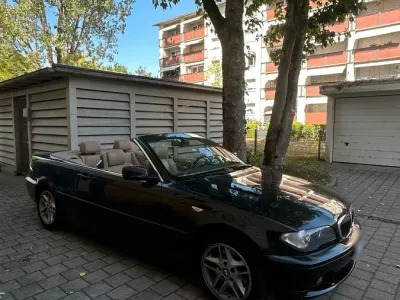 Gebraucht BMW 325 Cabriolet Sport Line 192 PS (141 kW) 2004 Schwarz Cabrio