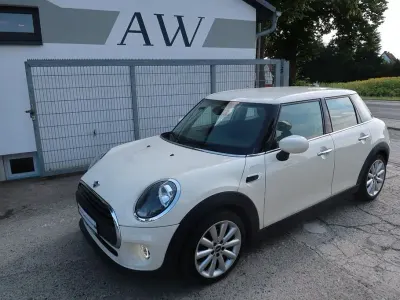 Gebraucht Mini ONE 102 PS (75 kW) 2019 Weiß Kleinwagen