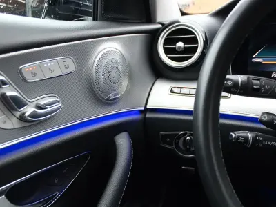 Gebraucht Mercedes E250 Exclusive 211 PS (155 kW) 2018 Blau Limousine
