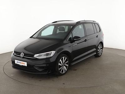Schwarz Gebraucht 2022 VW Touran Highline Van / Kleinbus | 31.120 € (Etwas zu teuer)