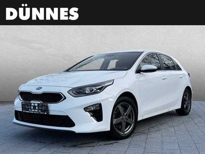 Gebraucht Kia Ceed Spirit 140 PS (102 kW) 2019 Andere farbe Kleinwagen