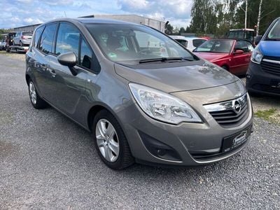 Gebraucht Opel Meriva 120 PS (88 kW) 2011 Silber Van / Kleinbus
