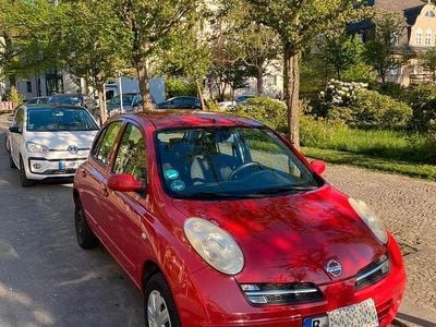 Rot Gebraucht 2005 Nissan Micra Acenta Kleinwagen | 2.950 € (Fairer Preis)
