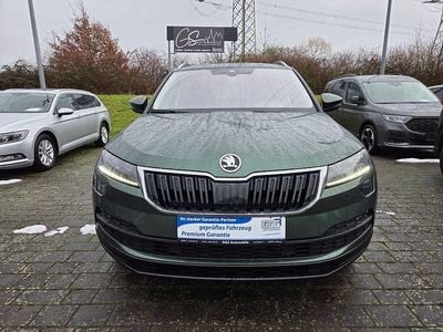 Grün Gebraucht 2020 Skoda Karoq Drive SUV | 22.990 € (Guter Preis)