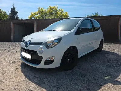 Używany Renault Twingo 74 KM (54 kW) 2013 Biały Hatchback