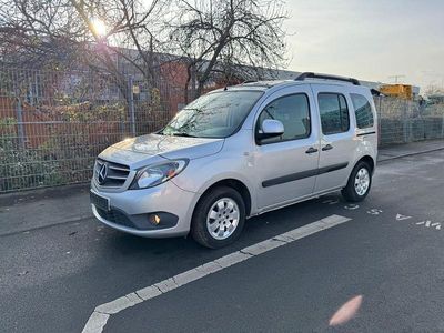 Mercedes Citan 109