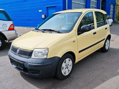 Second-hand Fiat Panda Active 54 CP (39 kW) 2010 Galben Hatchback
